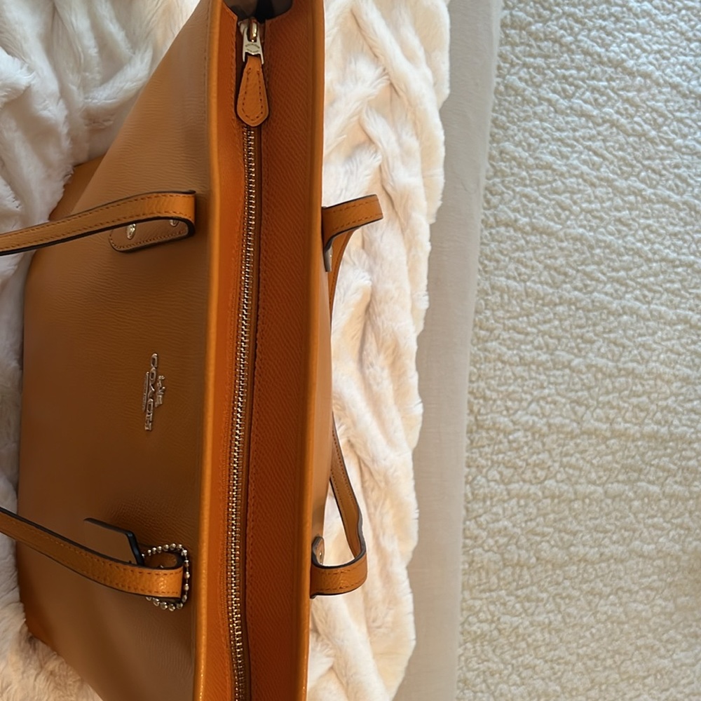 COPY - EUC Coach Tote AND matching wallet. - Picture 12 of 12